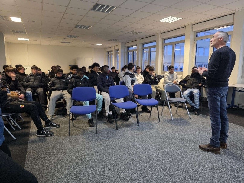 EGEE au lycée Réaumur